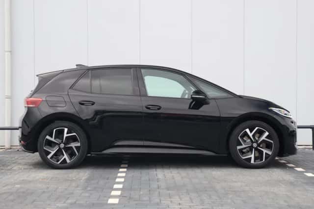 Volkswagen ID.3 (2026) thumbnail 2