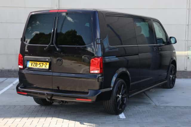 Volkswagen Transporter (2023) thumbnail 5