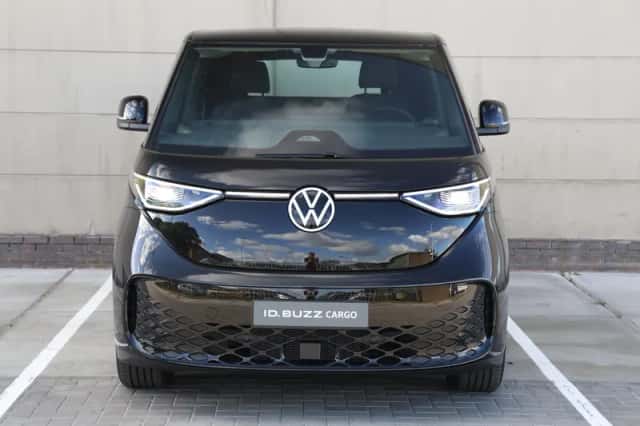 Volkswagen ID. Buzz (2026) thumbnail 4