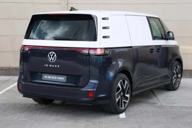Volkswagen ID. Buzz (2026) thumbnail 5
