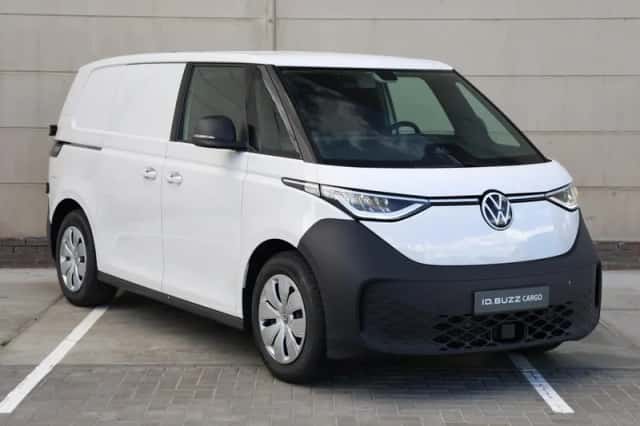 Volkswagen ID. Buzz (2026) thumbnail 3