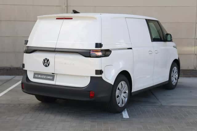 Volkswagen ID. Buzz (2026) thumbnail 5