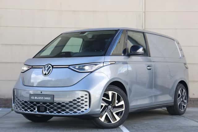 Volkswagen ID. Buzz (2026) thumbnail 1