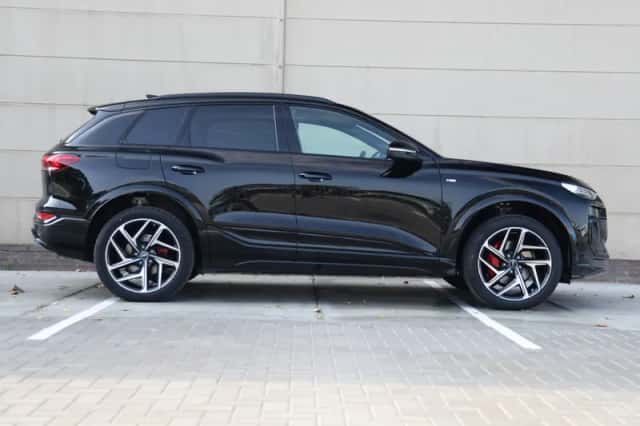 Audi Q6 e-tron (2026) thumbnail 1