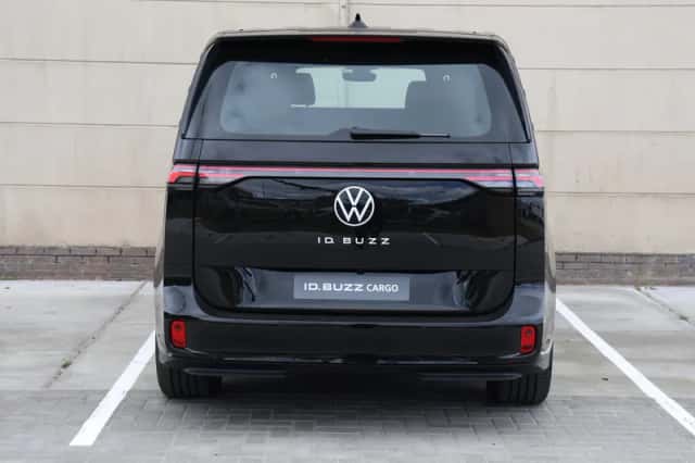 Volkswagen ID. Buzz (2026) thumbnail 6