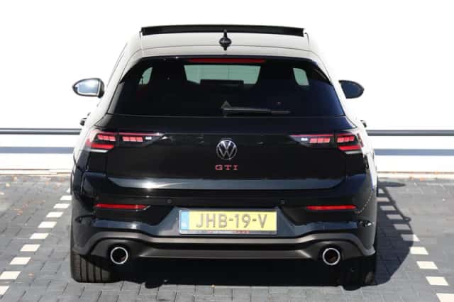 Volkswagen Golf (2025) thumbnail 6