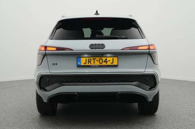 Audi Q3 (2026) thumbnail 5