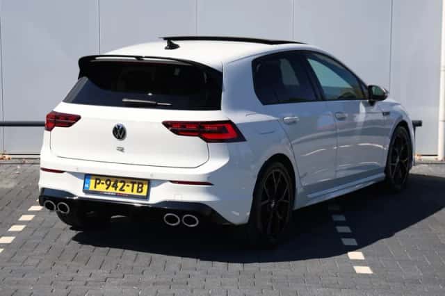 Volkswagen Golf (2022) thumbnail 5