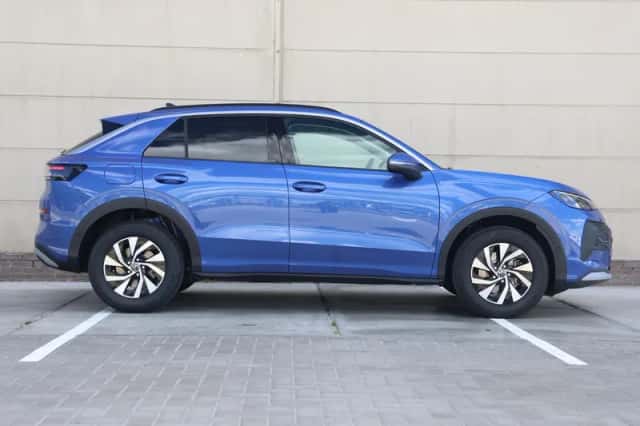 Volkswagen T-Roc (2026) thumbnail 2