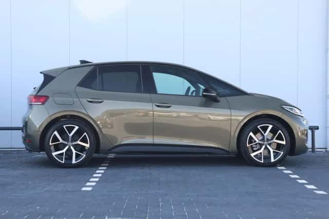 Volkswagen ID.3 (2026) thumbnail 2