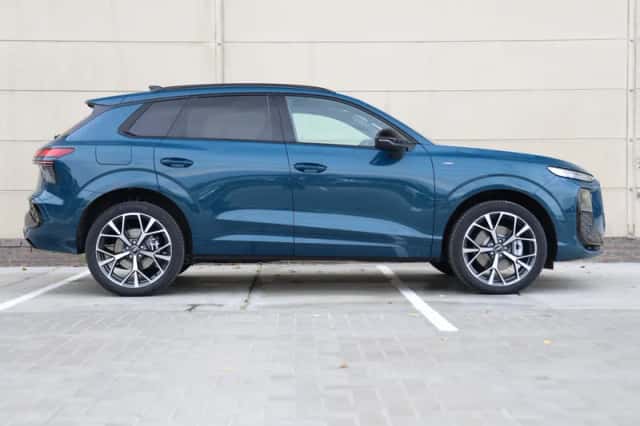 Audi Q3 (2026) thumbnail 2