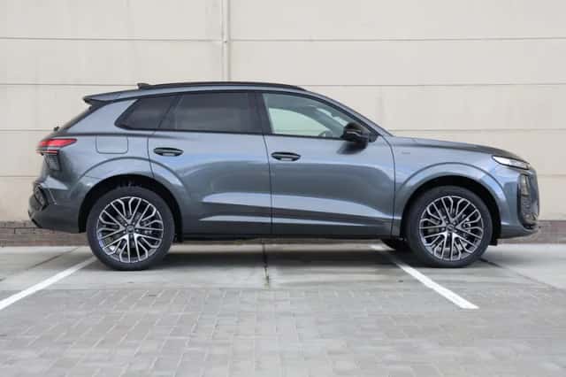 Audi Q3 (2026) thumbnail 2