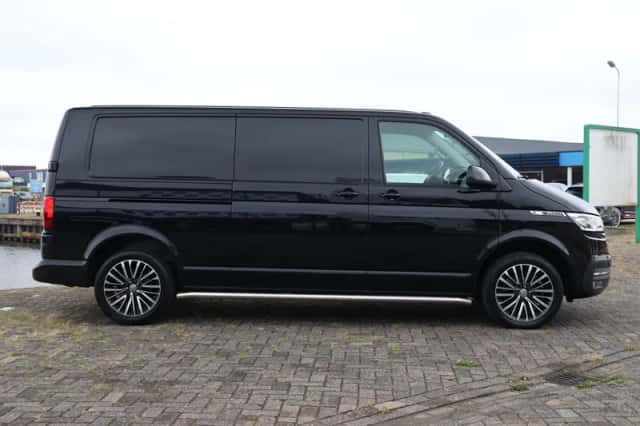 Volkswagen Transporter (2022) thumbnail 2