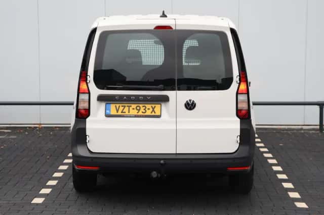 Volkswagen Caddy (2024) thumbnail 6