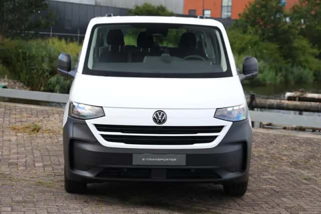 Volkswagen Transporter (2026) thumbnail 4
