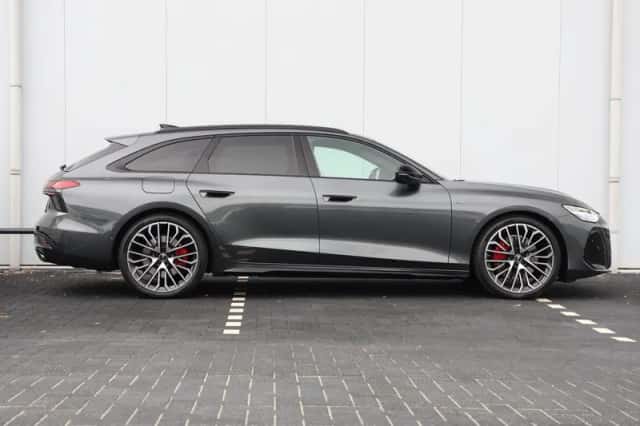 Audi A6 (2025) thumbnail 2