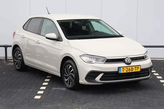 Volkswagen Polo (2023) thumbnail 3