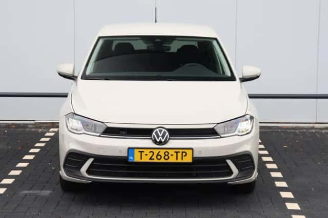 Volkswagen Polo (2023) thumbnail 4