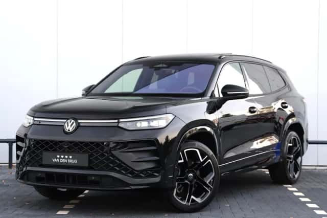 Volkswagen Tayron (2025) thumbnail 1