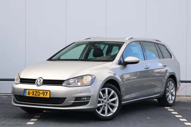 Volkswagen Golf (2014) thumbnail 1