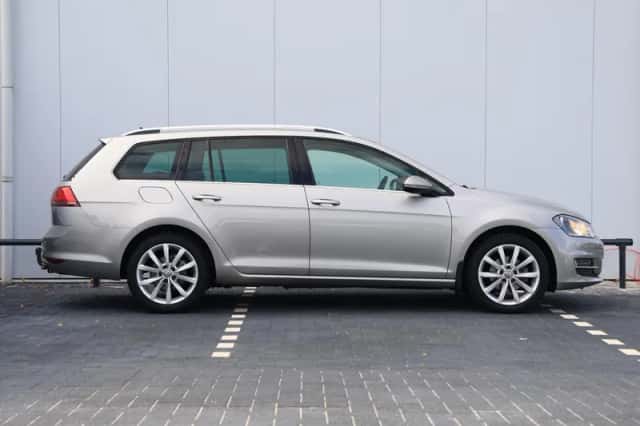 Volkswagen Golf (2014) thumbnail 2