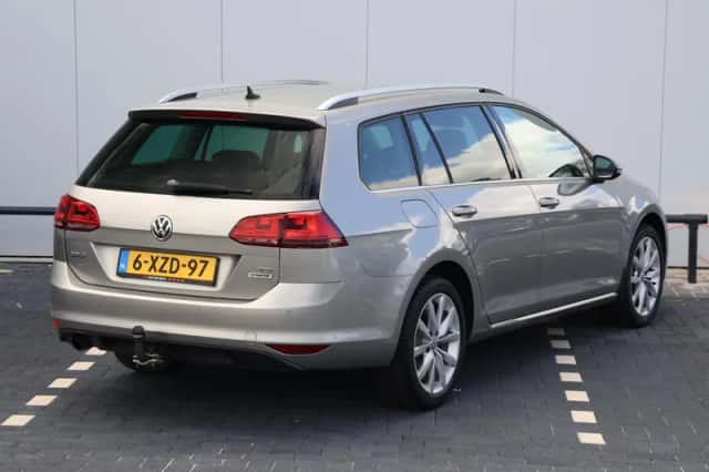 Volkswagen Golf (2014) thumbnail 5