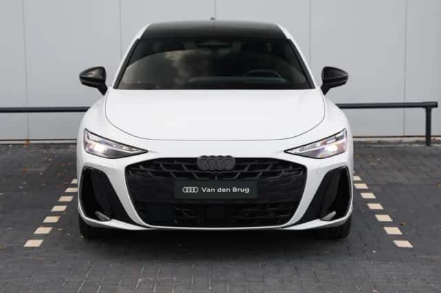 Audi A6 (2025) thumbnail 4
