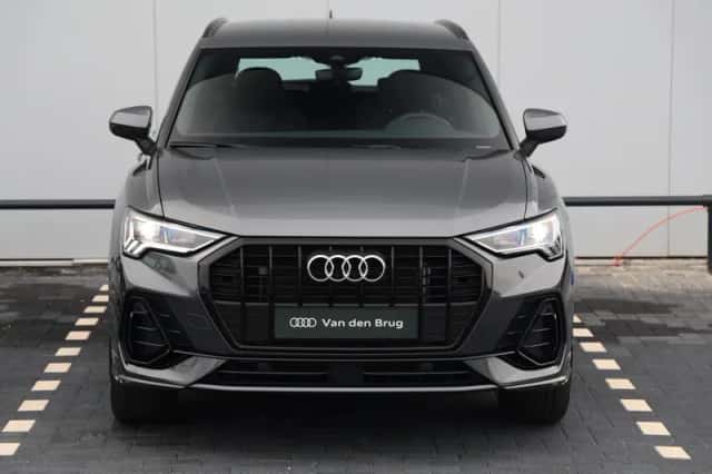 Audi Q3 (2024) thumbnail 4