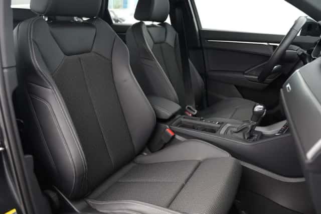 Audi Q3 (2024) thumbnail 5