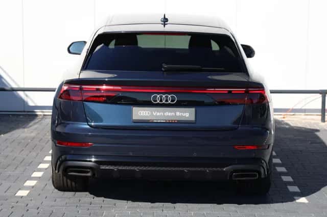 Audi Q8 (2024) thumbnail 6