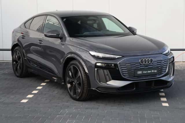 Audi Q6 e-tron (2025) thumbnail 3