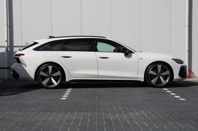 Audi A6 (2025) thumbnail 2