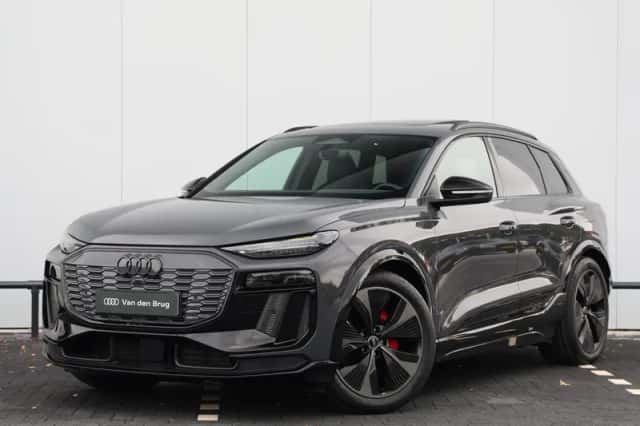 Audi Q6 e-tron (2025) thumbnail 1