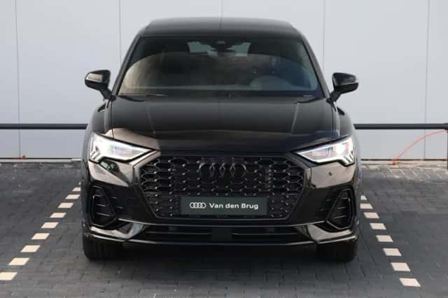 Audi Q3 (2024) thumbnail 4