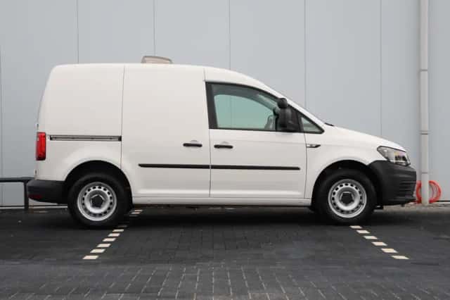 Volkswagen Caddy (2019) thumbnail 2