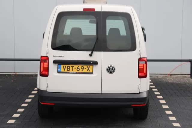 Volkswagen Caddy (2019) thumbnail 6