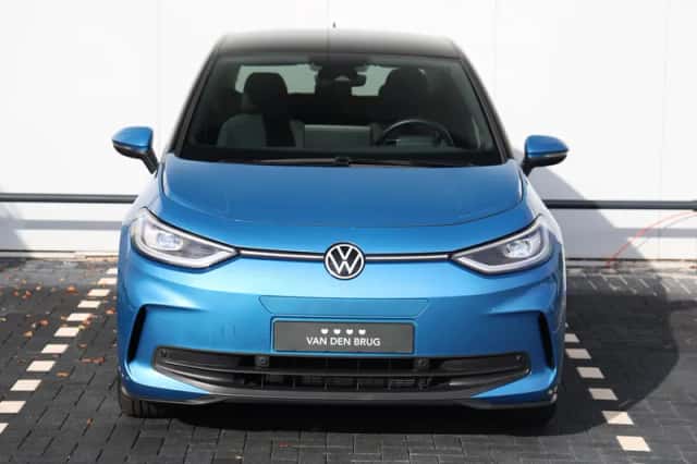 Volkswagen ID.3 (2024) thumbnail 4