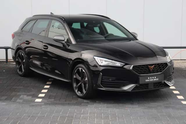 CUPRA Leon Sportstourer (2023) thumbnail 3