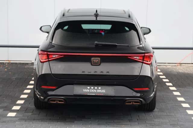 CUPRA Leon Sportstourer (2023) thumbnail 6