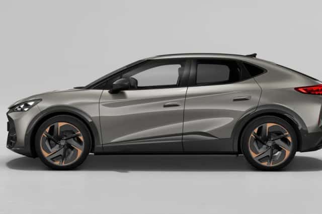 CUPRA Tavascan (2025) thumbnail 2