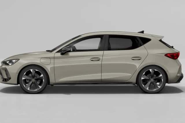 CUPRA Leon (2025) thumbnail 2