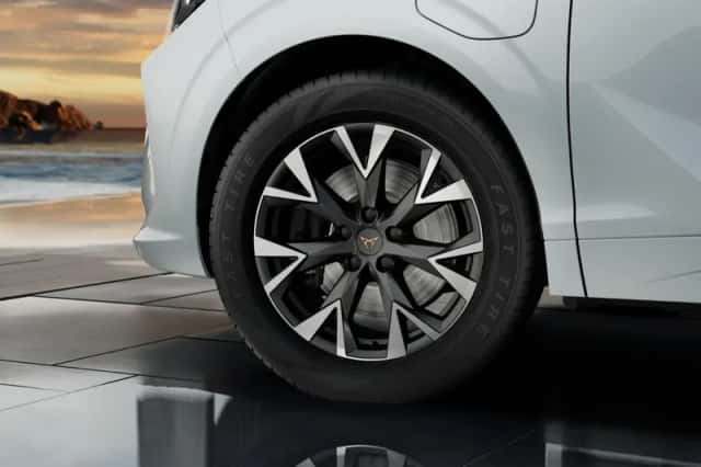 CUPRA Terramar (2025) thumbnail 4