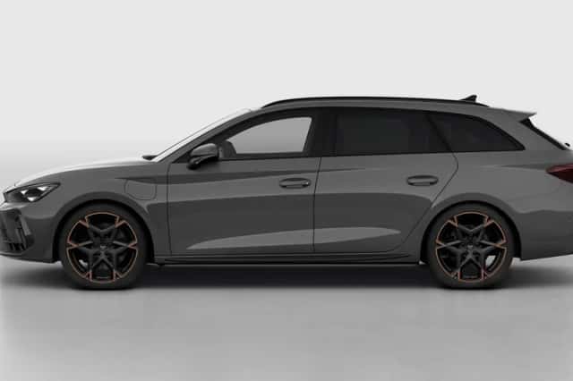 CUPRA Leon Sportstourer (2025) thumbnail 2