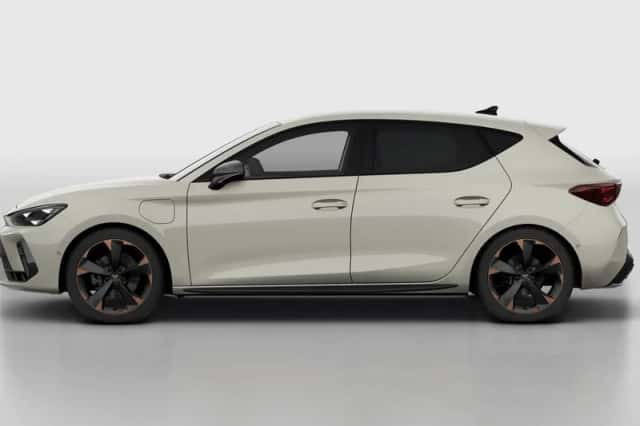 CUPRA Leon (2025) thumbnail 2