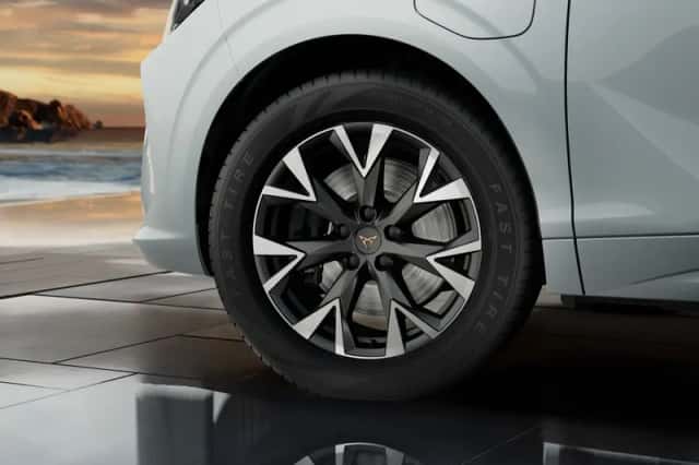 CUPRA Terramar (2025) thumbnail 4