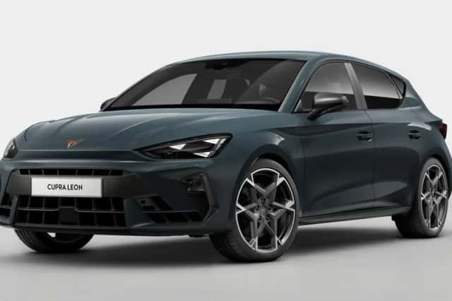 CUPRA Leon (2025) thumbnail 1