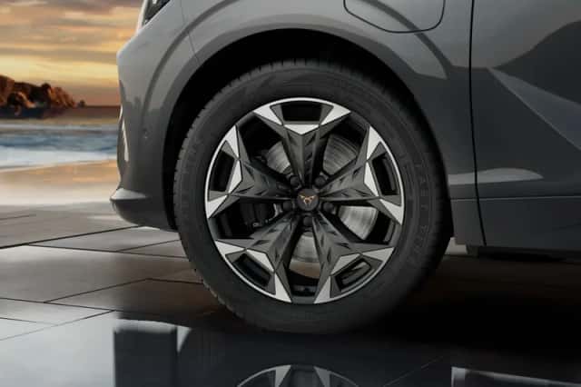 CUPRA Terramar (2025) thumbnail 5