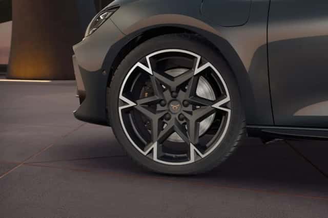 CUPRA Leon Sportstourer (2025) thumbnail 5