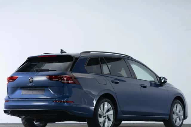 Volkswagen Golf (2026) thumbnail 2