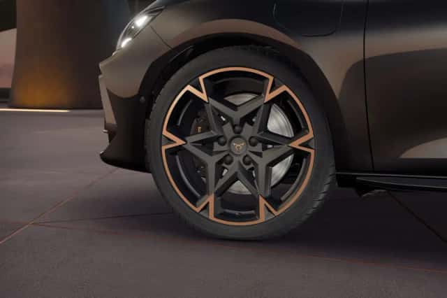 CUPRA Leon Sportstourer (2025) thumbnail 5